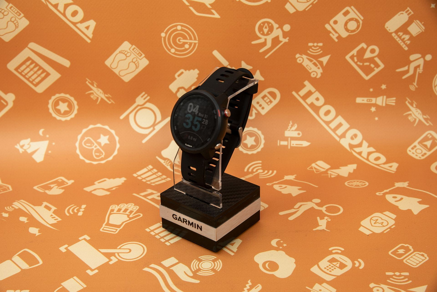 Спортивные часы Garmin Forerunner 245 Music GPS Wi-Fi EU/PAC Black/Red (010-02120-30)