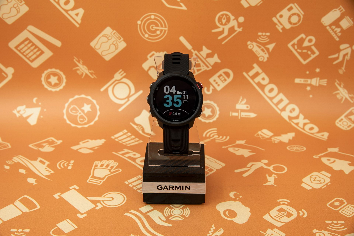 Спортивные часы Garmin Forerunner 245 Music GPS Wi-Fi EU/PAC Black/Red (010-02120-30)