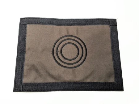 Окно "выход под трубу" Пингвин (с вставкой из негорючей ткани (зеленый))