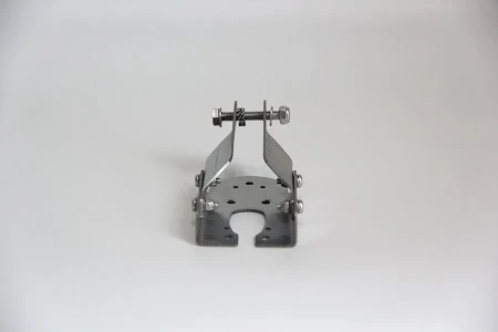 Крепление датчика эхолота Garmin на струбцину с защитой от ударов