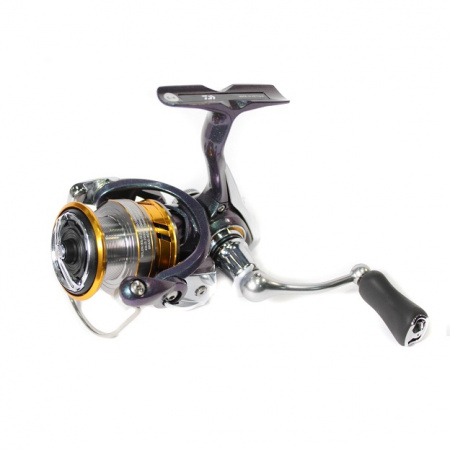 Катушка безынерционная Daiwa 18 Regal LT (2000D)